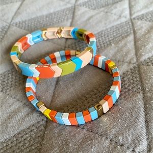 Colorful beads stretch bracelets